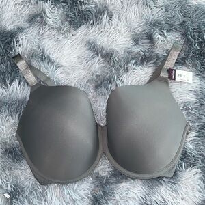 38DDD Bra